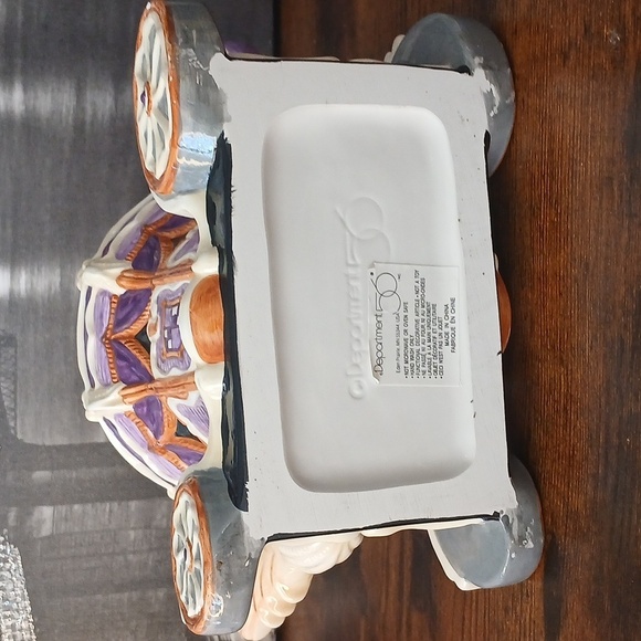 CINDERELLA'S  CARRIAGE COLLECTORS TEAPOT Purple and Orange 1 PC - Picture 8 of 9